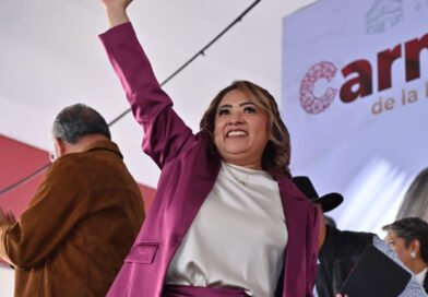 PRESENTA MARÍA DEL CARMEN DE LA ROSA INFORME LEGISLATIVO INNOVADOR ANTE MÁS DE 7 MIL ASISTENTES