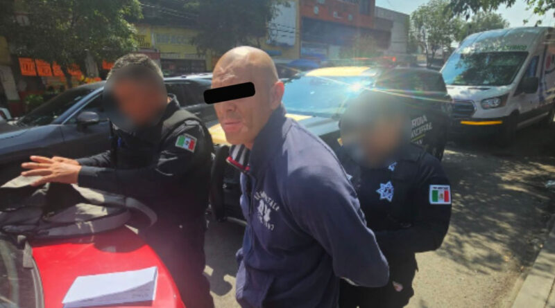 RESPUESTA INMEDIATA DE LA GUARDIA MUNICIPAL PERMITE DETENER A PRESUNTO RESPONSABLE DE ROBO A VARIAS FARMACIAS EN NAUCALPAN